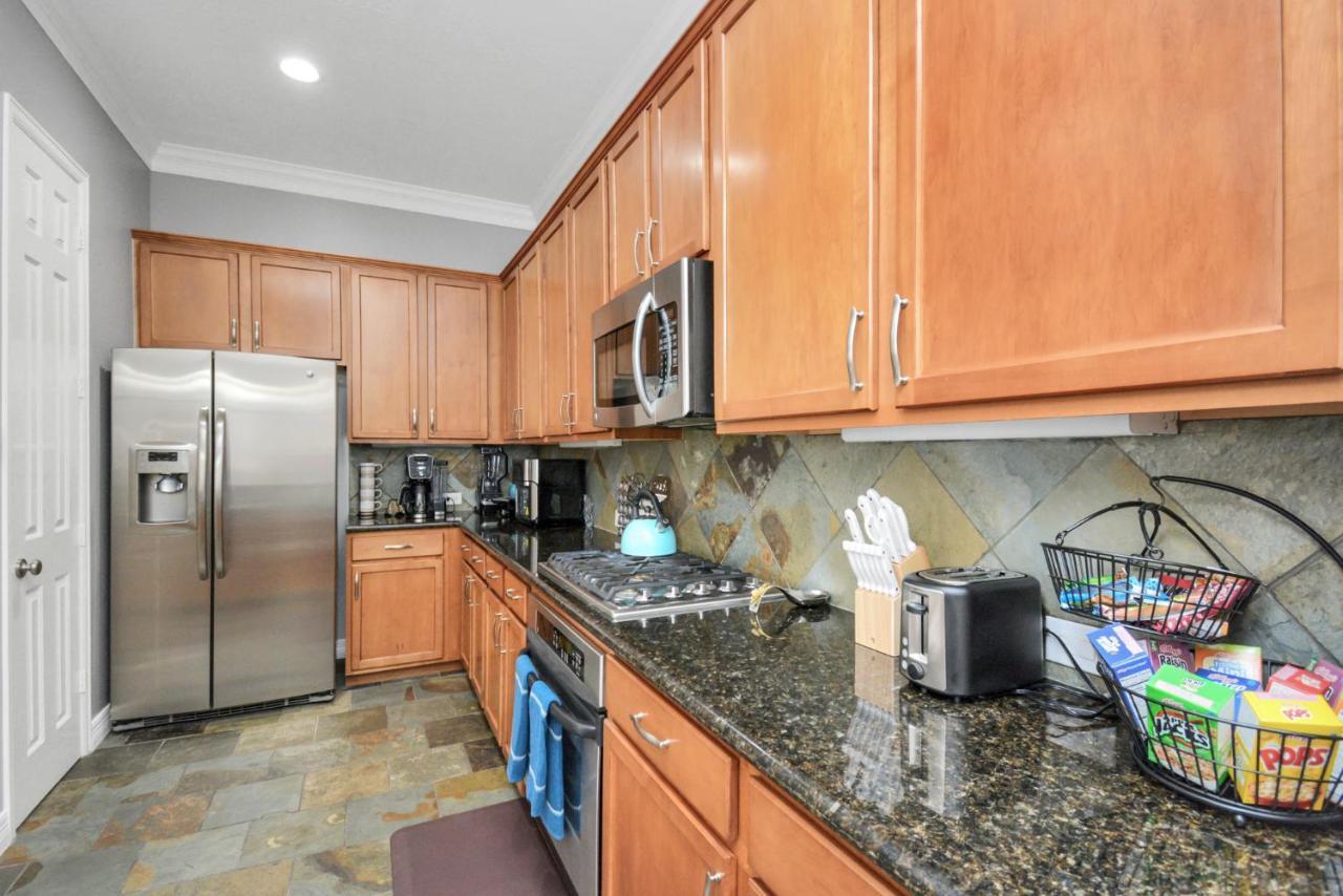 3Br 3Ba Upscale Luxury Home In The Heights Houston Exterior foto
